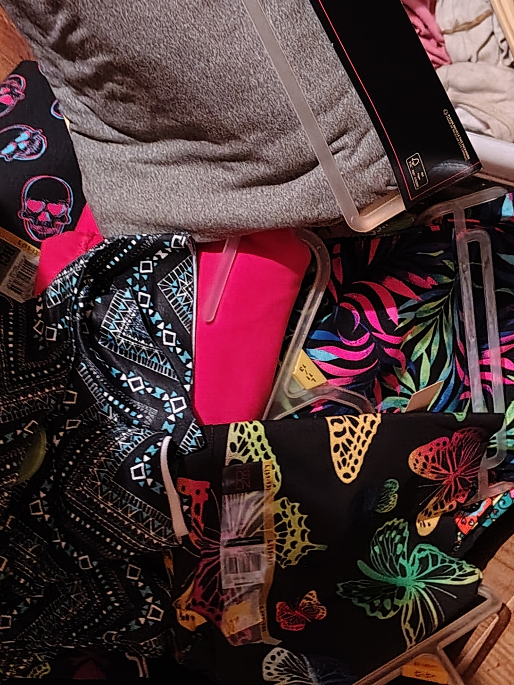 No Boundaries Multicolor Butterfly & Neon Print Leggings - Lot X 5 Large